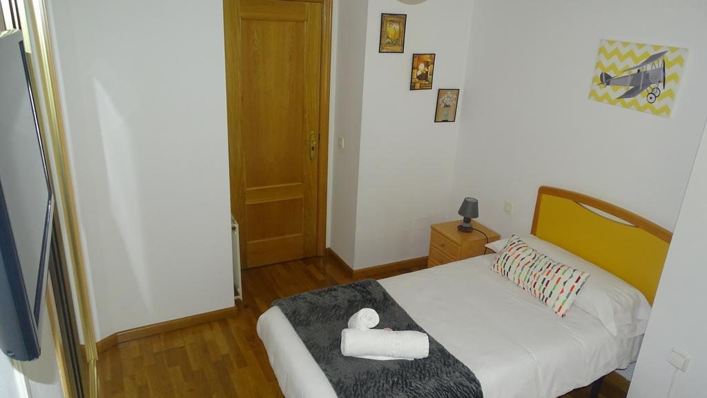 Hostal Lucus Lugo Dış mekan fotoğraf