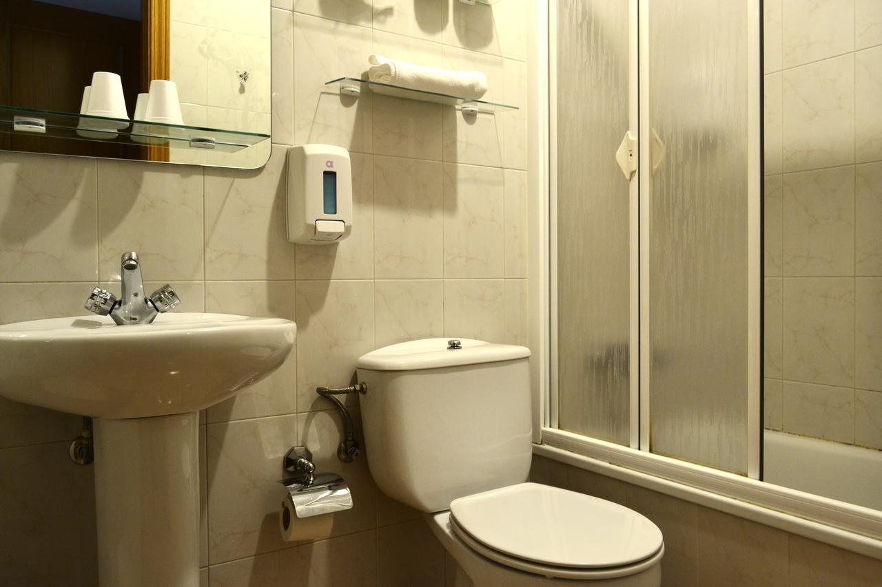 Hostal Lucus Lugo Dış mekan fotoğraf