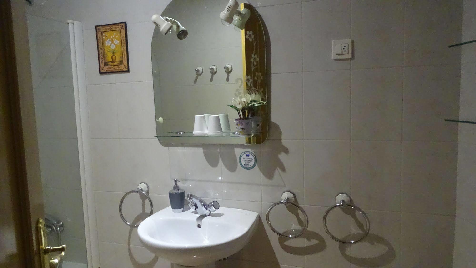 Hostal Lucus Lugo Dış mekan fotoğraf