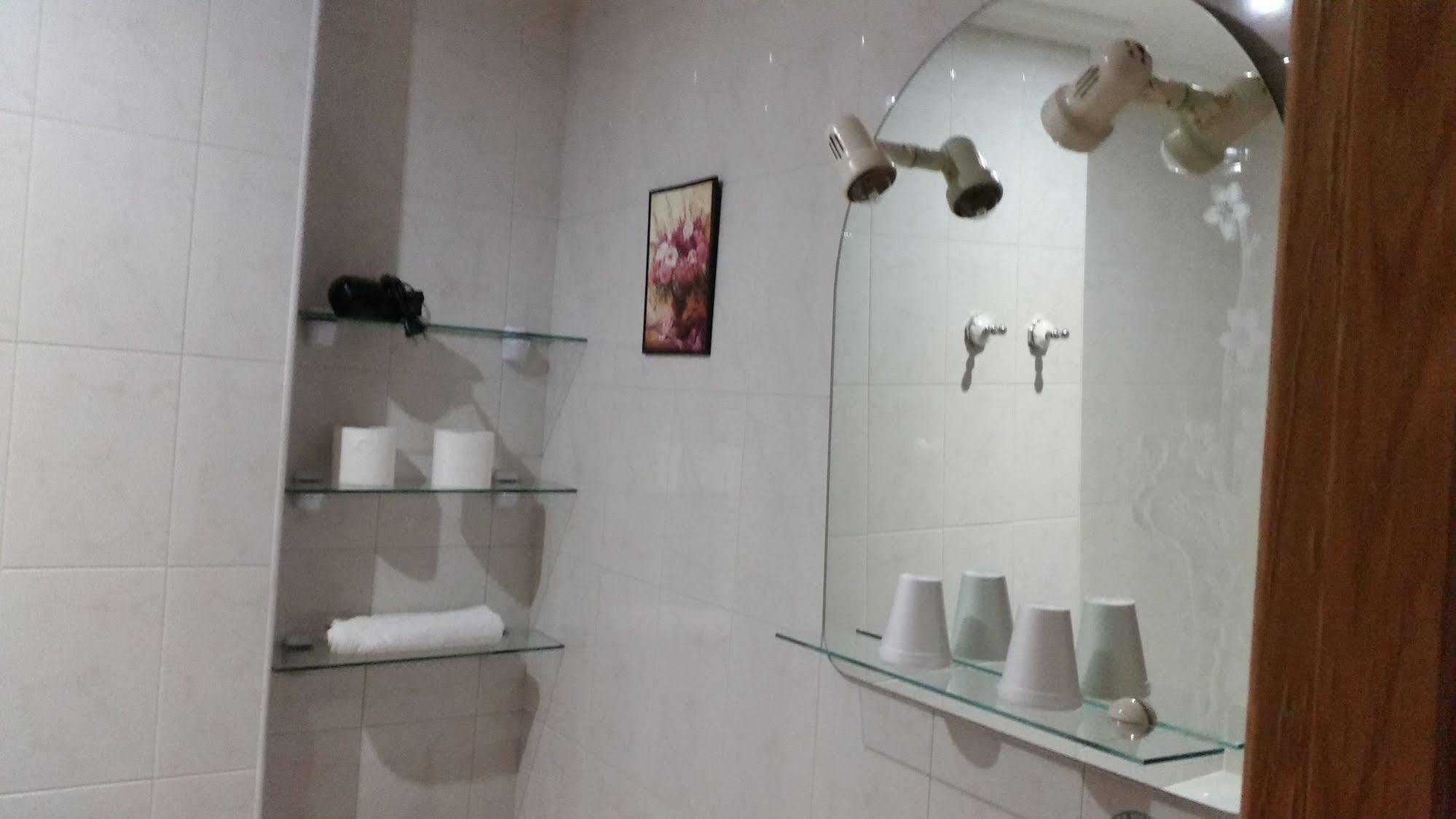 Hostal Lucus Lugo Dış mekan fotoğraf