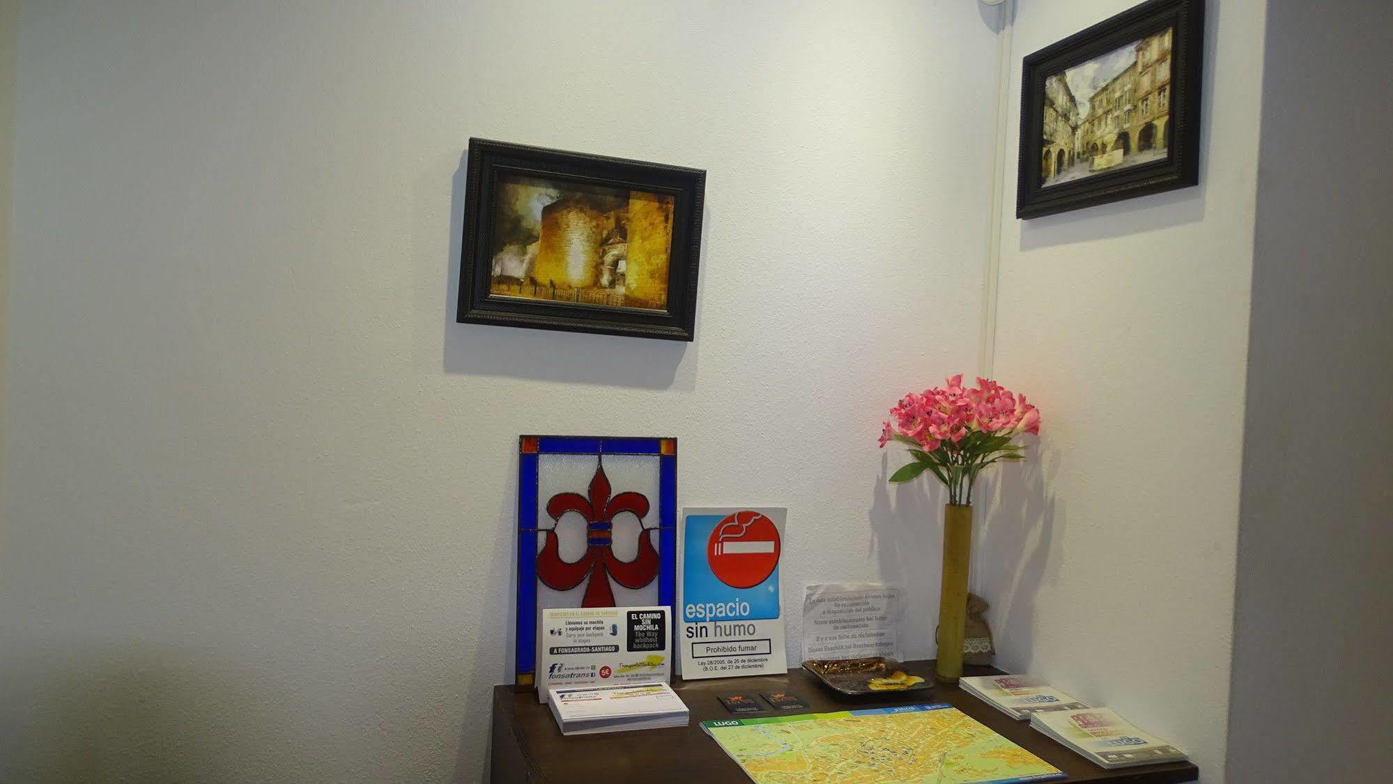 Hostal Lucus Lugo Dış mekan fotoğraf