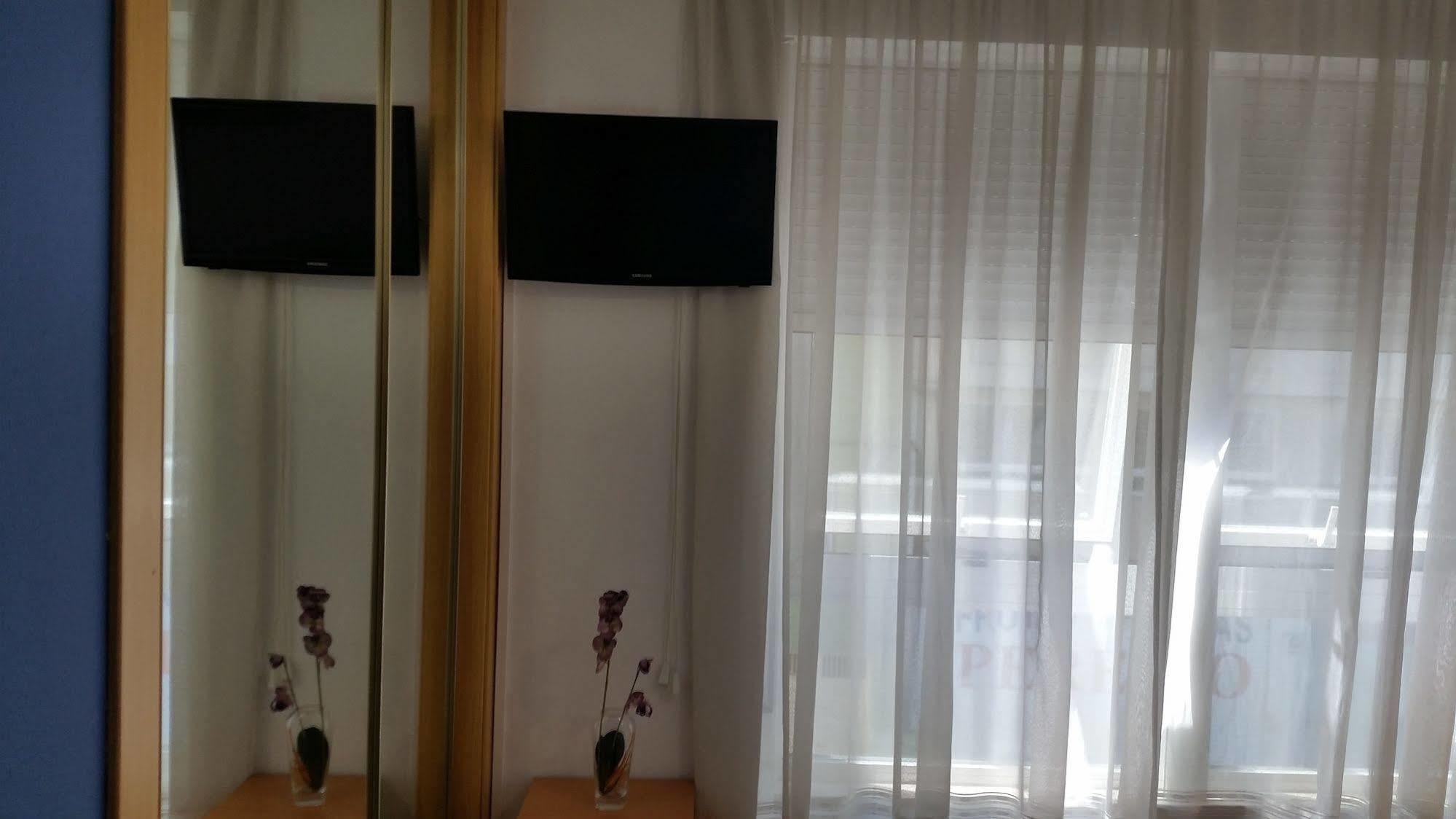 Hostal Lucus Lugo Dış mekan fotoğraf