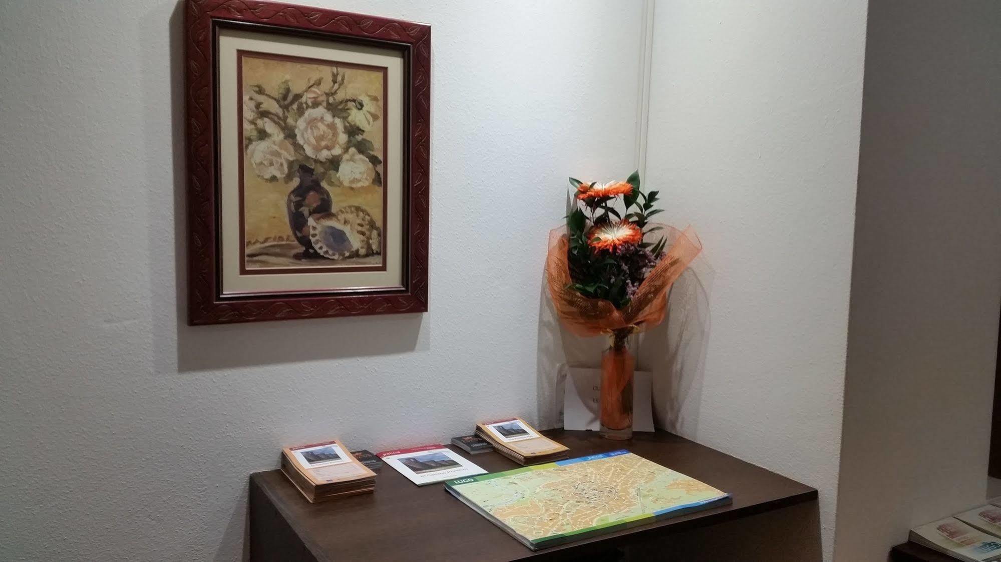 Hostal Lucus Lugo Dış mekan fotoğraf